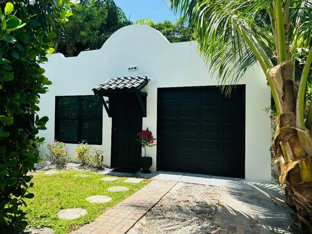1036 Francis Street West Palm Beach FL 33405