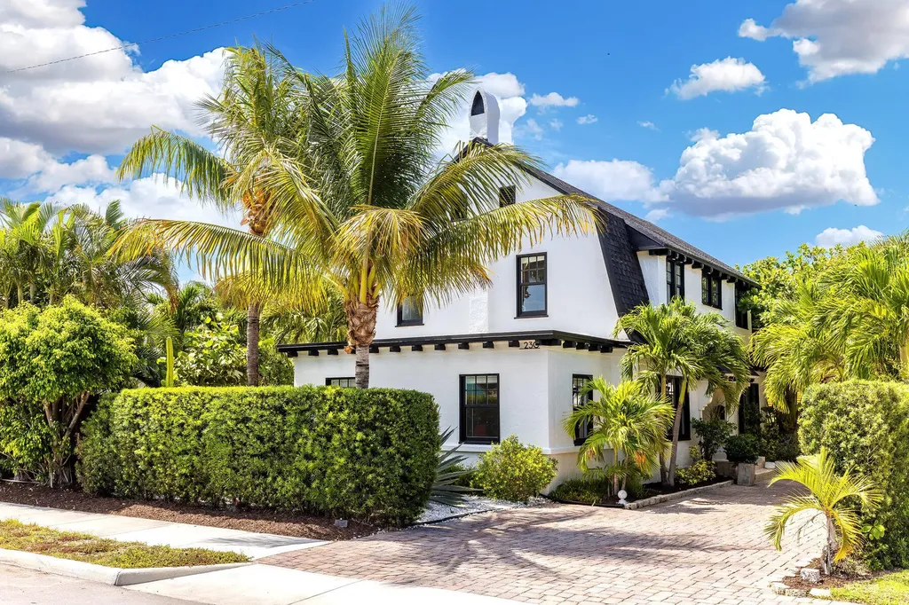 230 Princeton Drive Lake Worth Beach FL 33460