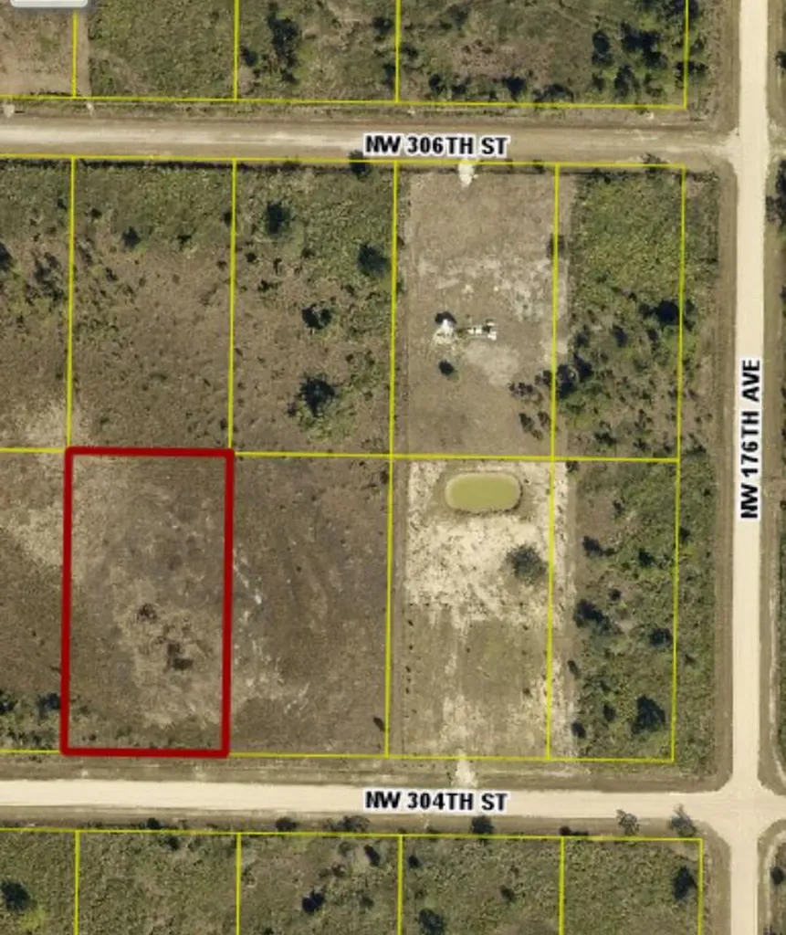 17757 NW 304th Street Okeechobee FL 34972