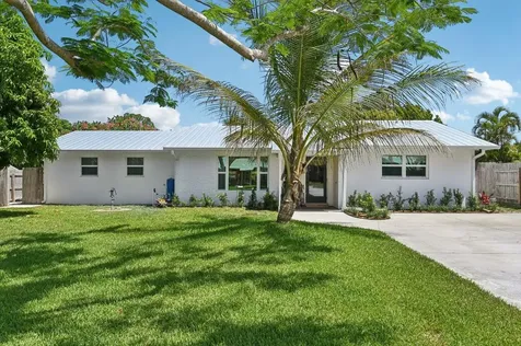 8888 SE Rigdon Way Hobe Sound FL 33455