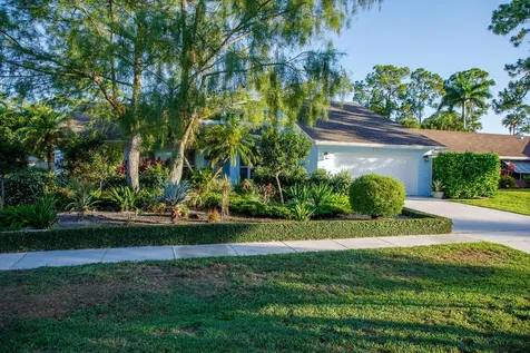 900 Cosmos Court Wellington FL 33414