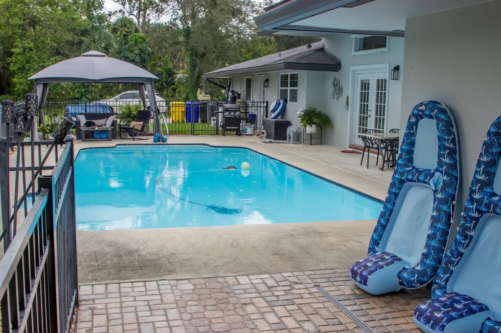 661 W Rambling Drive Wellington FL 33414