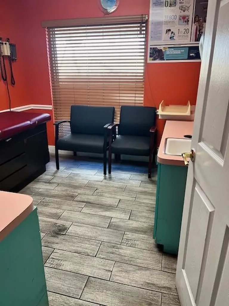 124 SW 1st Street Belle Glade FL 33430