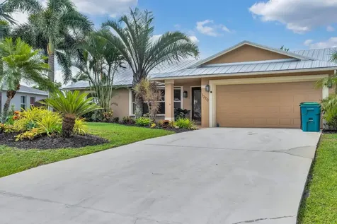 1070 SW Jennifer Terrace Port St Lucie FL 34953