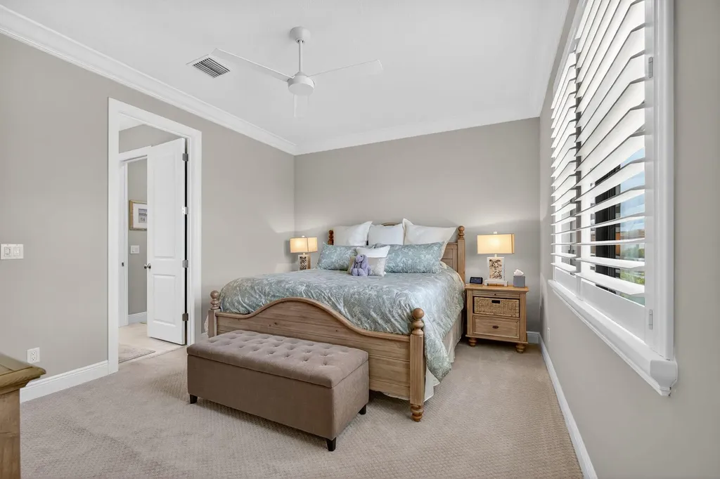 5041 Grandiflora Road Palm Beach Gardens FL 33418