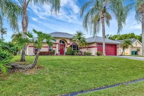 126 SW Andover Court Port St Lucie FL 34953