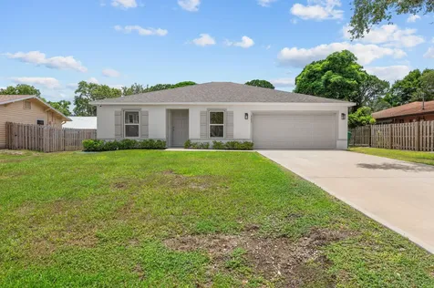 333 NW Granadeer Street Port St Lucie FL 34983