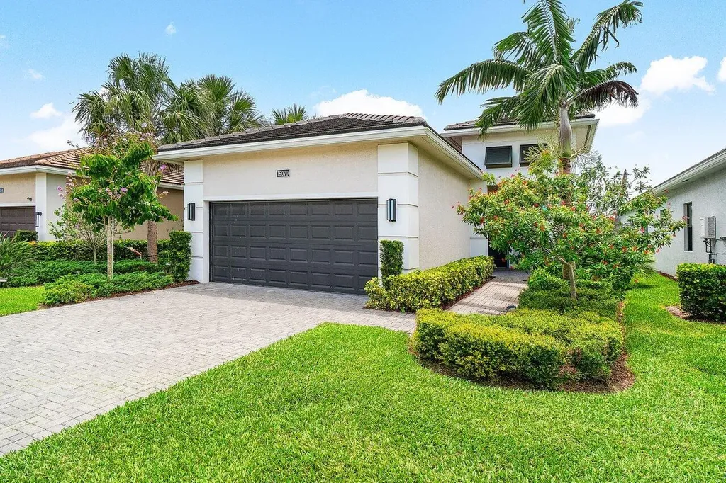 16070 Key Biscayne Lane Westlake FL 33470