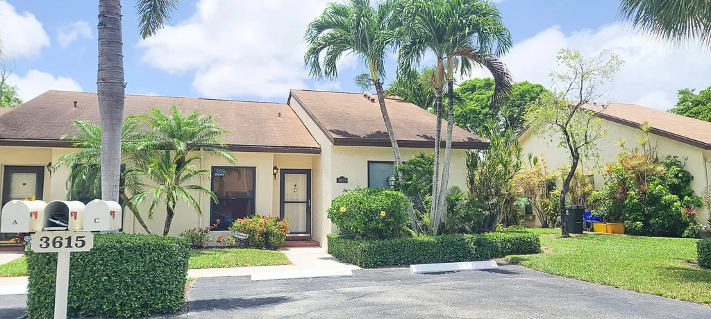 3615 Crab Apple Trail Lake Worth FL 33467