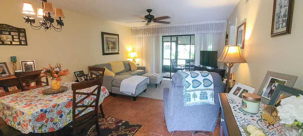 3615 Crab Apple Trail Lake Worth FL 33467