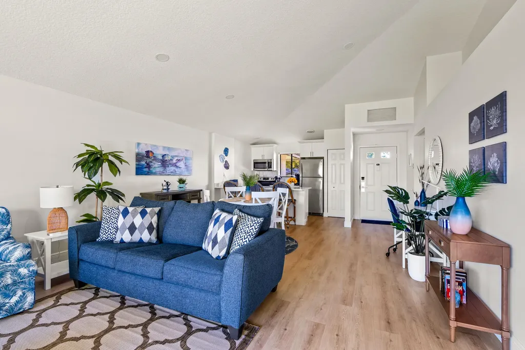 615 Club Drive Palm Beach Gardens FL 33418