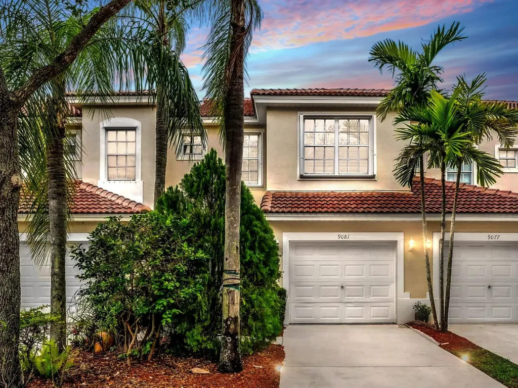 9081 Tremezzo Lane Boynton Beach FL 33472