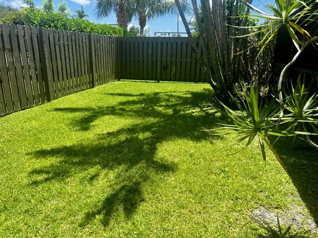 11063 Oakdale Road Boynton Beach FL 33437