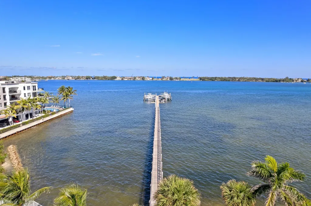 614 Windward Circle S Boynton Beach FL 33435
