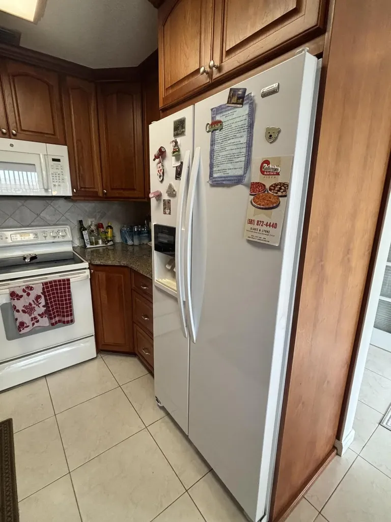 8833 Bella Vista Drive Boca Raton FL 33433