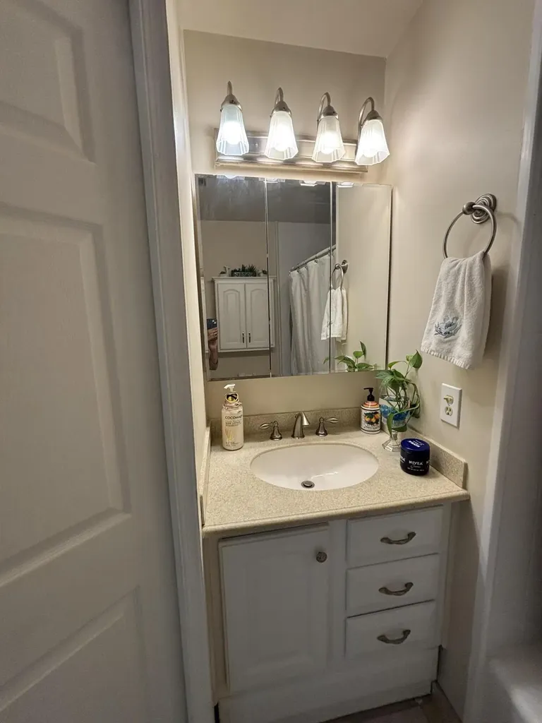 8833 Bella Vista Drive Boca Raton FL 33433