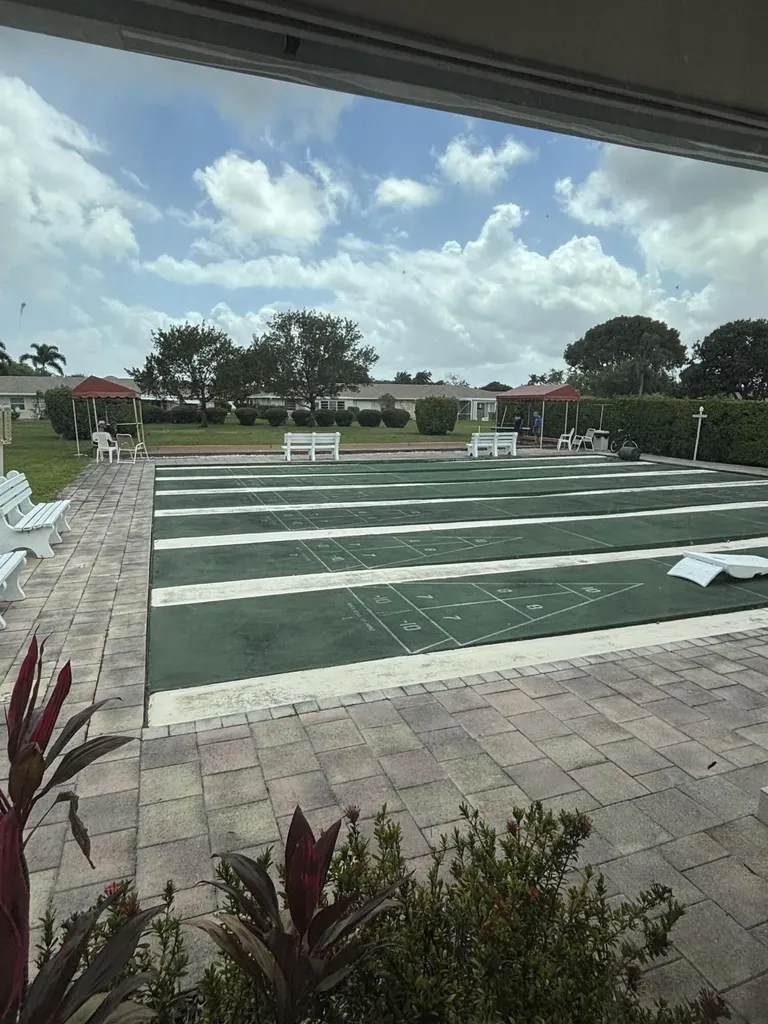 8833 Bella Vista Drive Boca Raton FL 33433