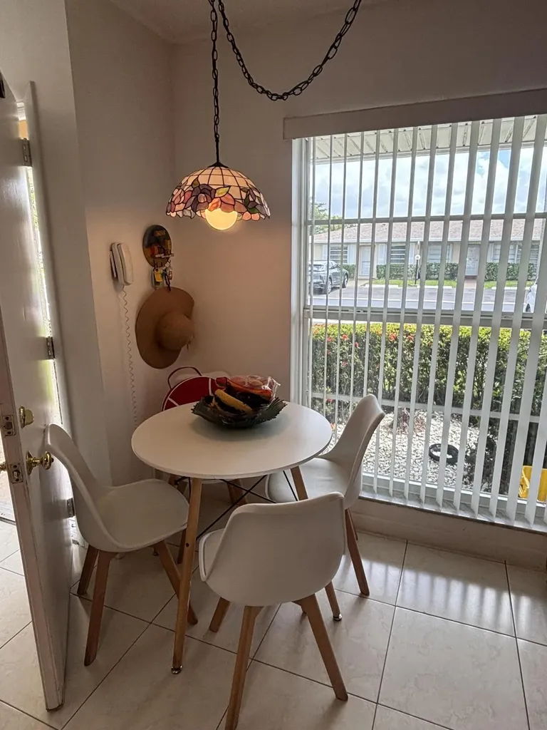 8833 Bella Vista Drive Boca Raton FL 33433