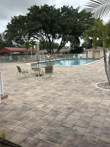 8833 Bella Vista Drive Boca Raton FL 33433