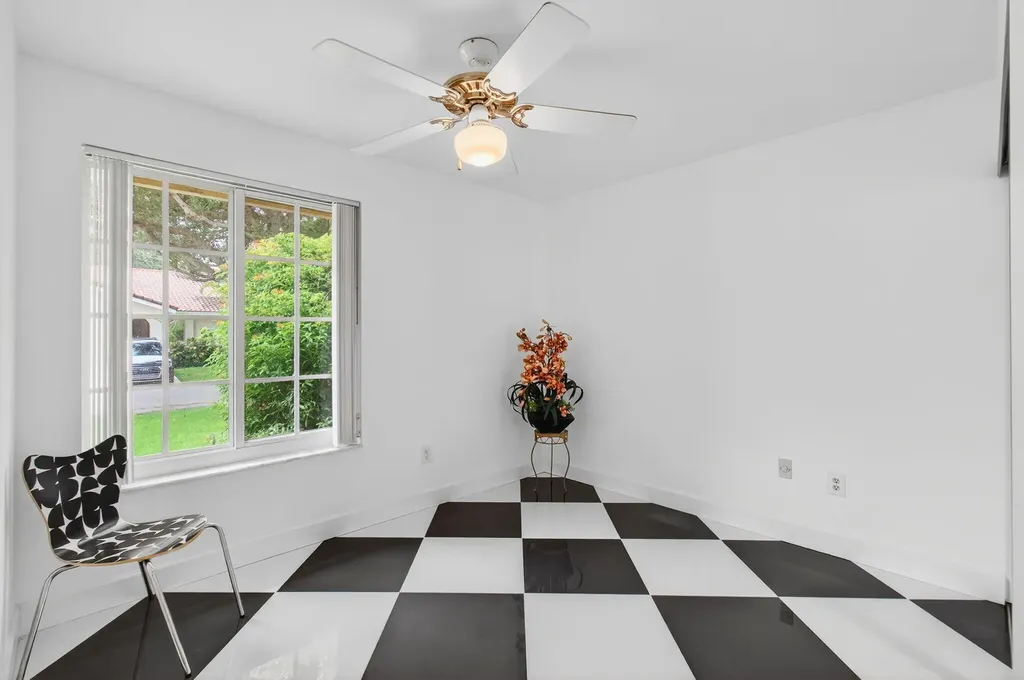 6105 Via Laguna Lane Boca Raton FL 33433