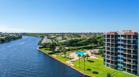 859 Jeffery Street Boca Raton FL 33487