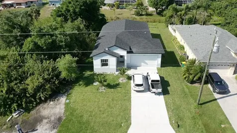 500 Sunset Road N Rotonda West FL 33947