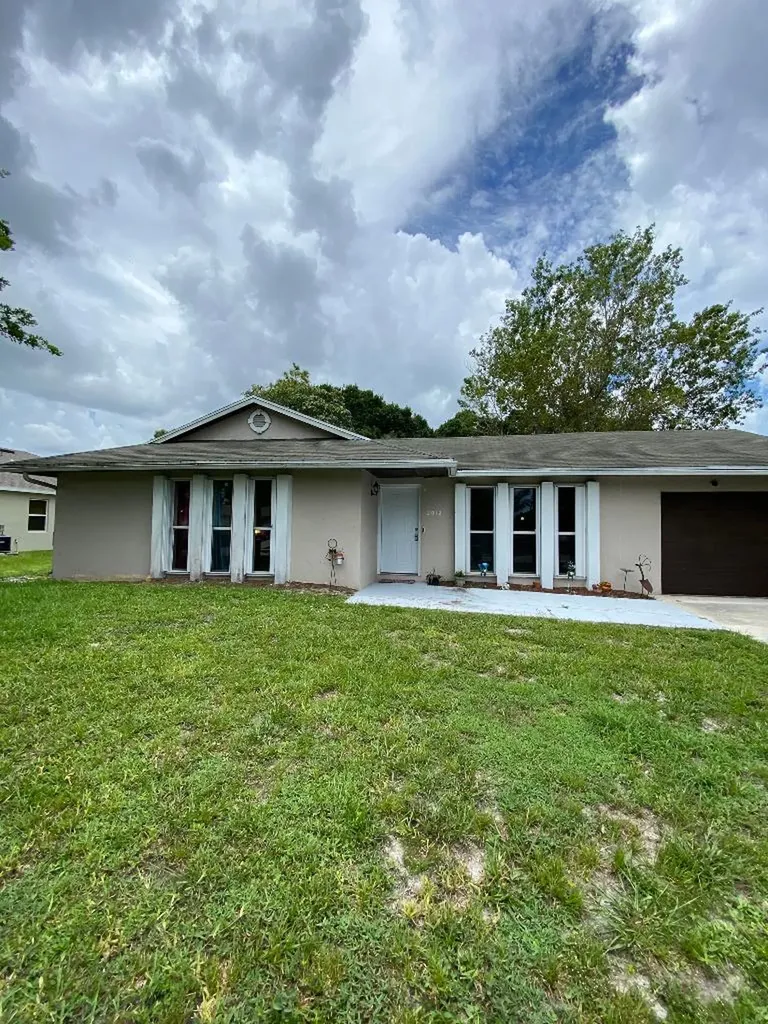 2012 SW Cameo Boulevard Port St Lucie FL 34953