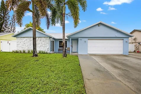 9286 Longmeadow Circle Boynton Beach FL 33436