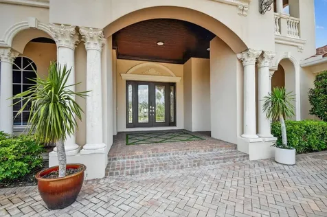 6854 W Calumet Circle Lake Worth FL 33467
