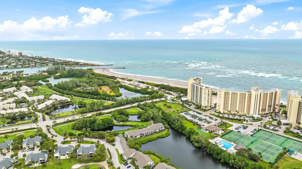 400 Ocean Trail Way Jupiter FL 33477