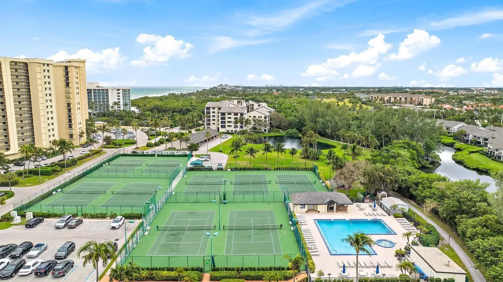 400 Ocean Trail Way Jupiter FL 33477