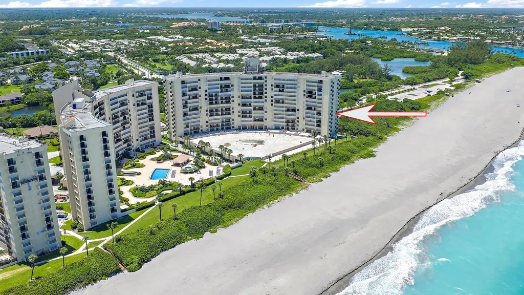 400 Ocean Trail Way Jupiter FL 33477