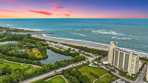 400 Ocean Trail Way Jupiter FL 33477