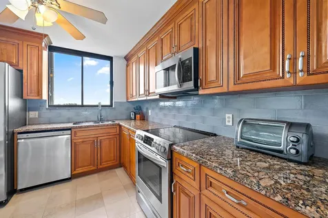 400 Ocean Trail Way Jupiter FL 33477