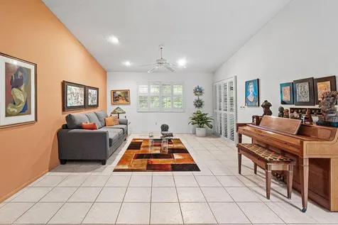 476 Lynbrook Court Royal Palm Beach FL 33411