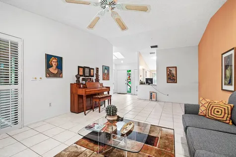476 Lynbrook Court Royal Palm Beach FL 33411
