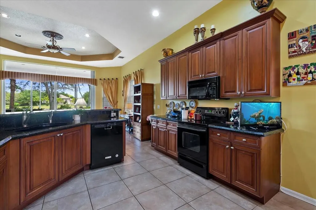 8839 Via Avellino Lake Worth FL 33467