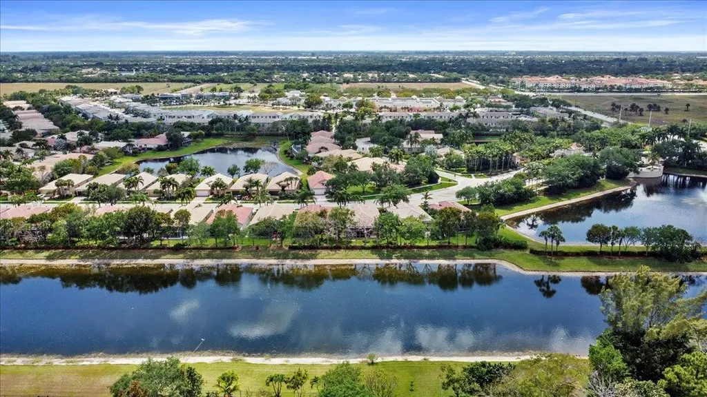 8839 Via Avellino Lake Worth FL 33467