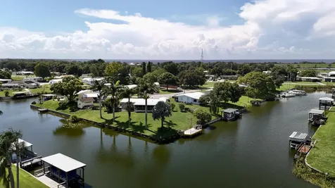 3502 SE 24th Terrace Okeechobee FL 34974