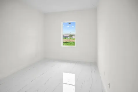 2886 Grant Avenue SE Palm Bay FL 32909