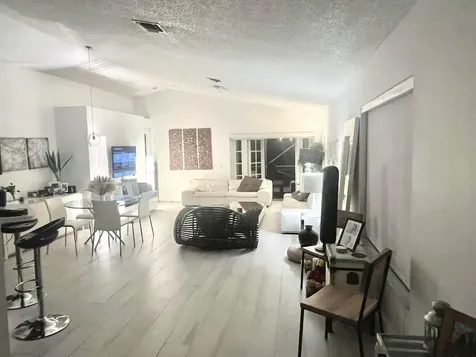 1377 Majesty Terrace Weston FL 33327
