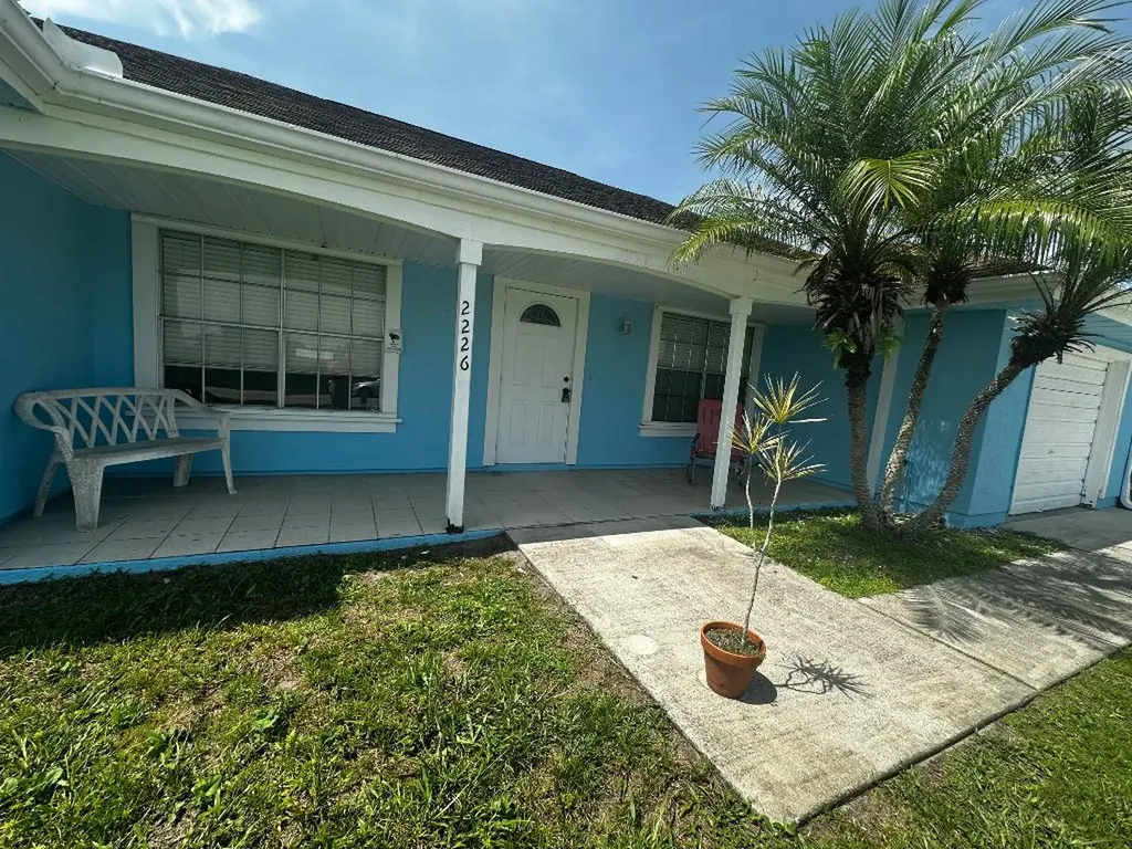2226 SE Tiffany Avenue Port St Lucie FL 34952