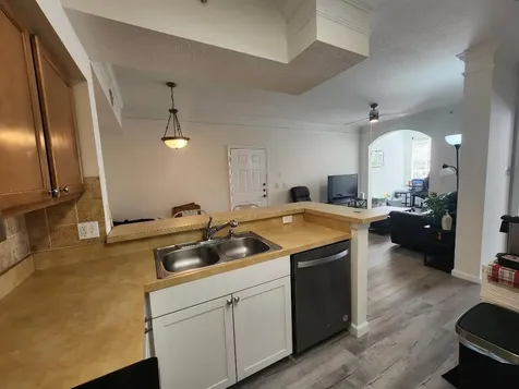 2103 Myrtlewood Circle E Palm Beach Gardens FL 33418