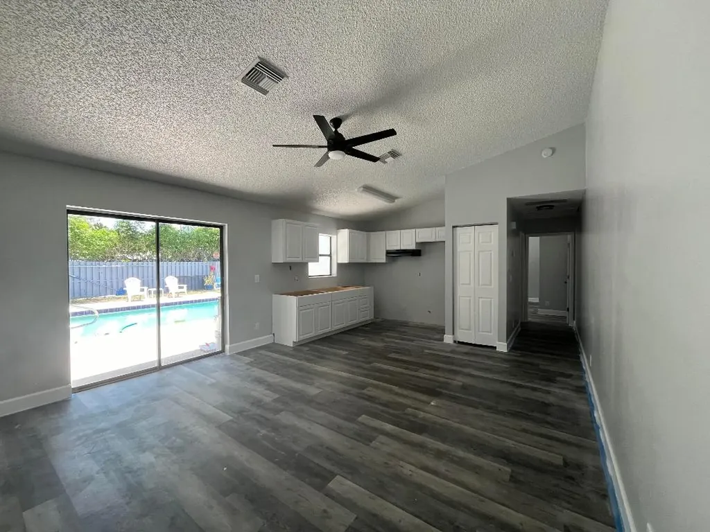 1573 Hawthorne Place Wellington FL 33414