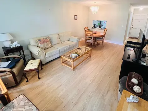 2812 S Garden Drive Lake Worth FL 33461