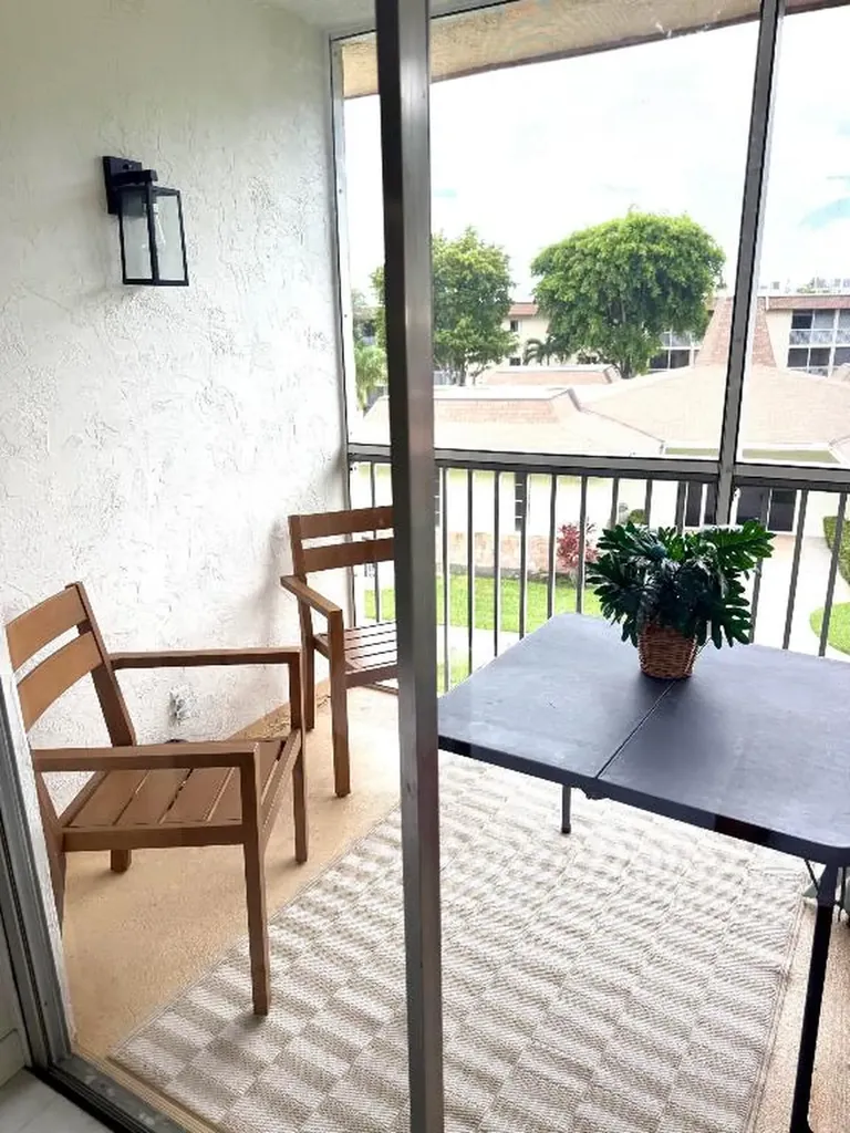 200 Village Green Circle E Palm Springs FL 33461