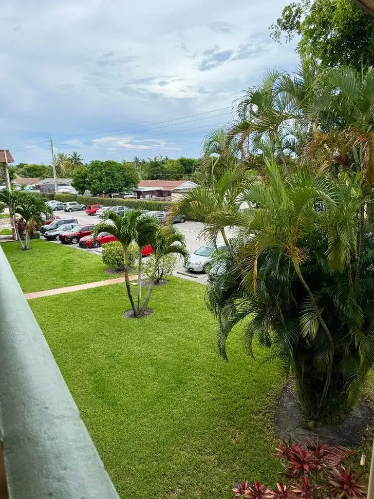 200 Village Green Circle E Palm Springs FL 33461