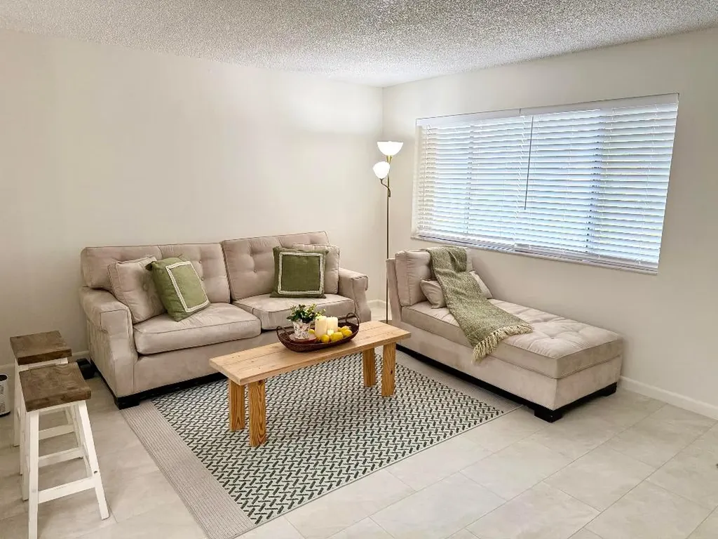 200 Village Green Circle E Palm Springs FL 33461