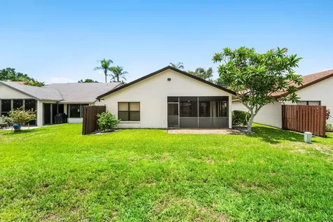 4932 Boxwood Circle Boynton Beach FL 33436