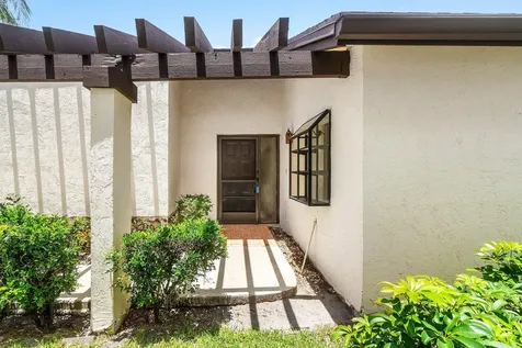 4932 Boxwood Circle Boynton Beach FL 33436